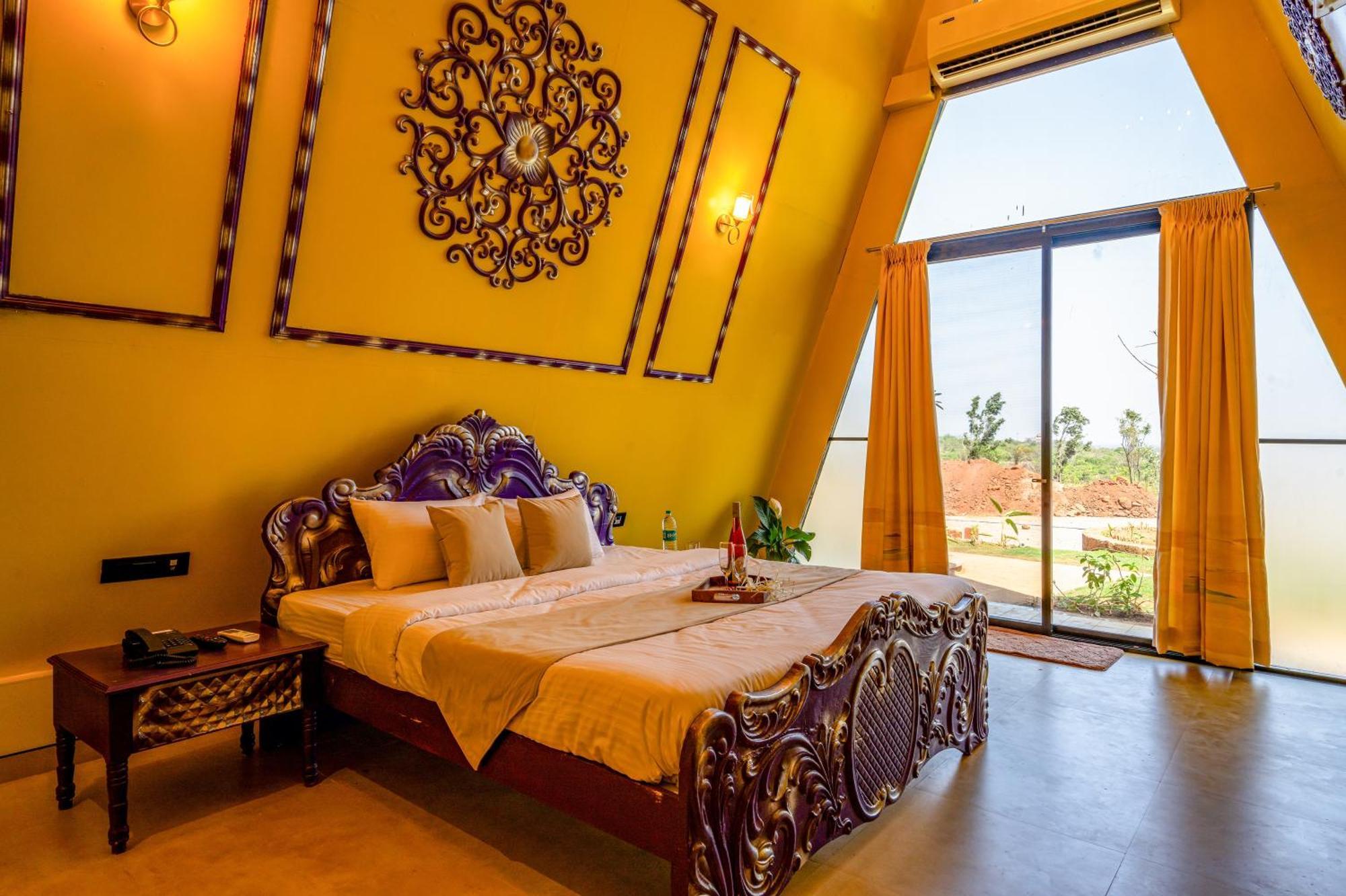 Dio Regaalo Theme Resort, Ratnāgiri Kültér fotó
