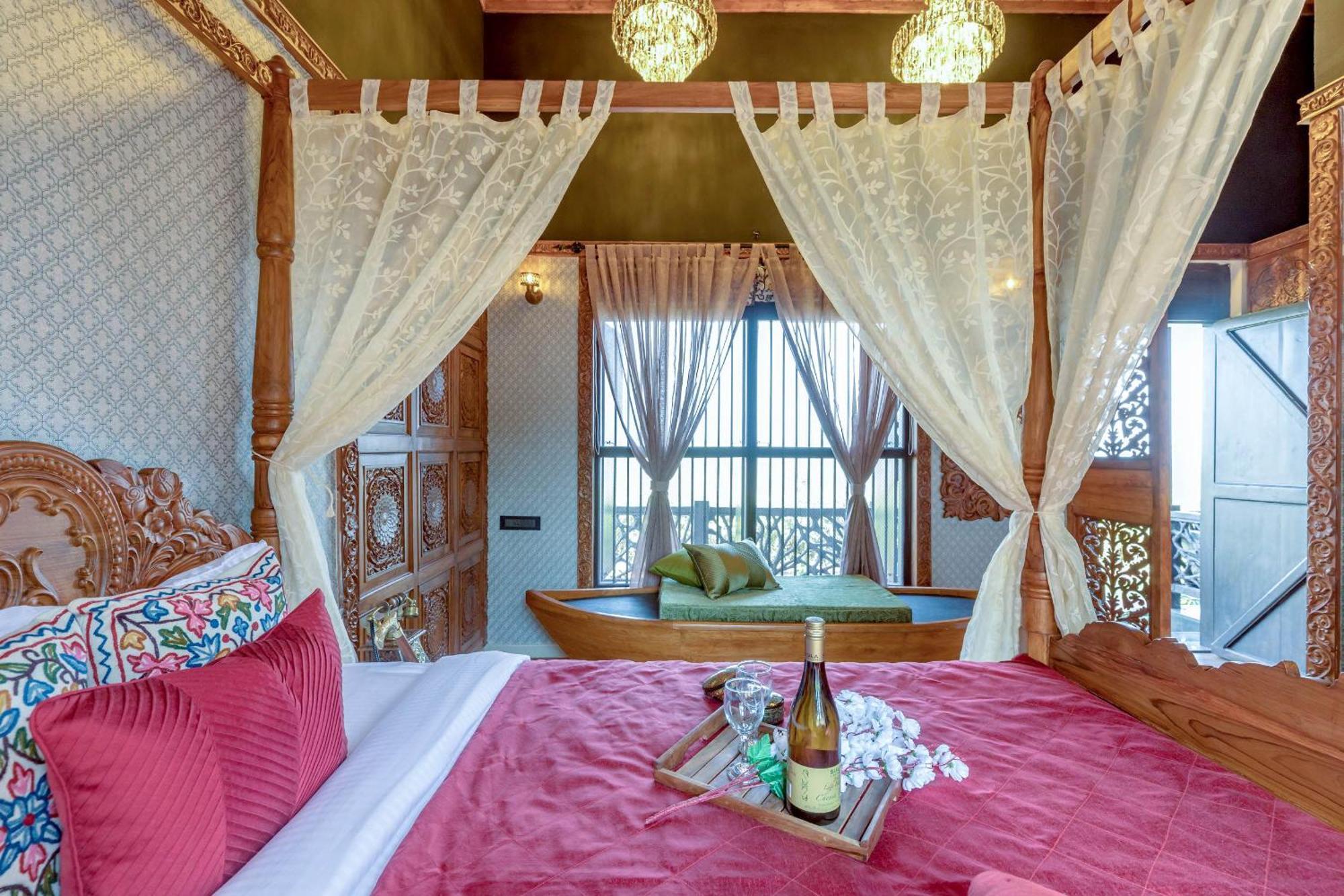 Dio Regaalo Theme Resort, Ratnāgiri Kültér fotó