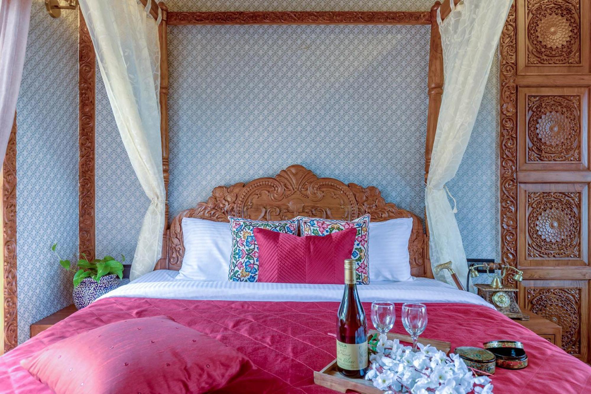 Dio Regaalo Theme Resort, Ratnāgiri Kültér fotó