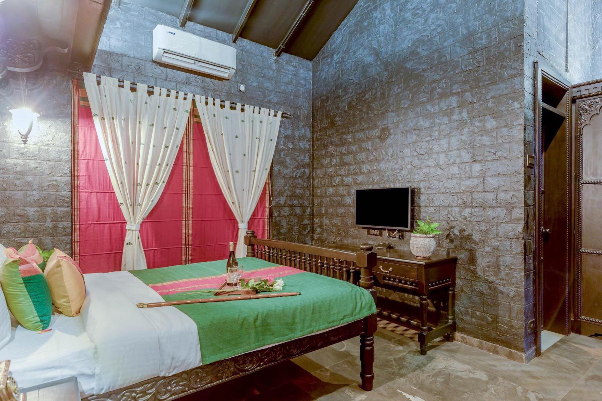 Dio Regaalo Theme Resort, Ratnāgiri Kültér fotó