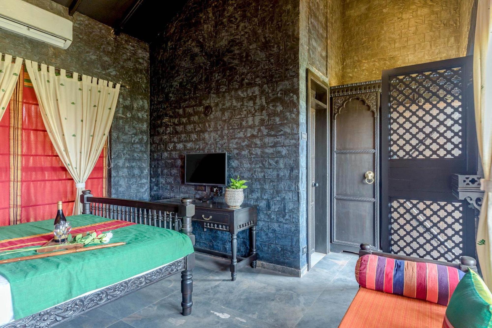 Dio Regaalo Theme Resort, Ratnāgiri Kültér fotó